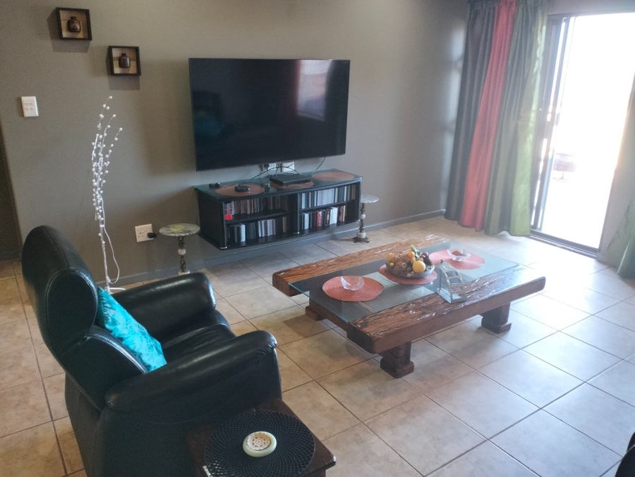 To Let 2 Bedroom Property for Rent in Dana Bay Western Cape